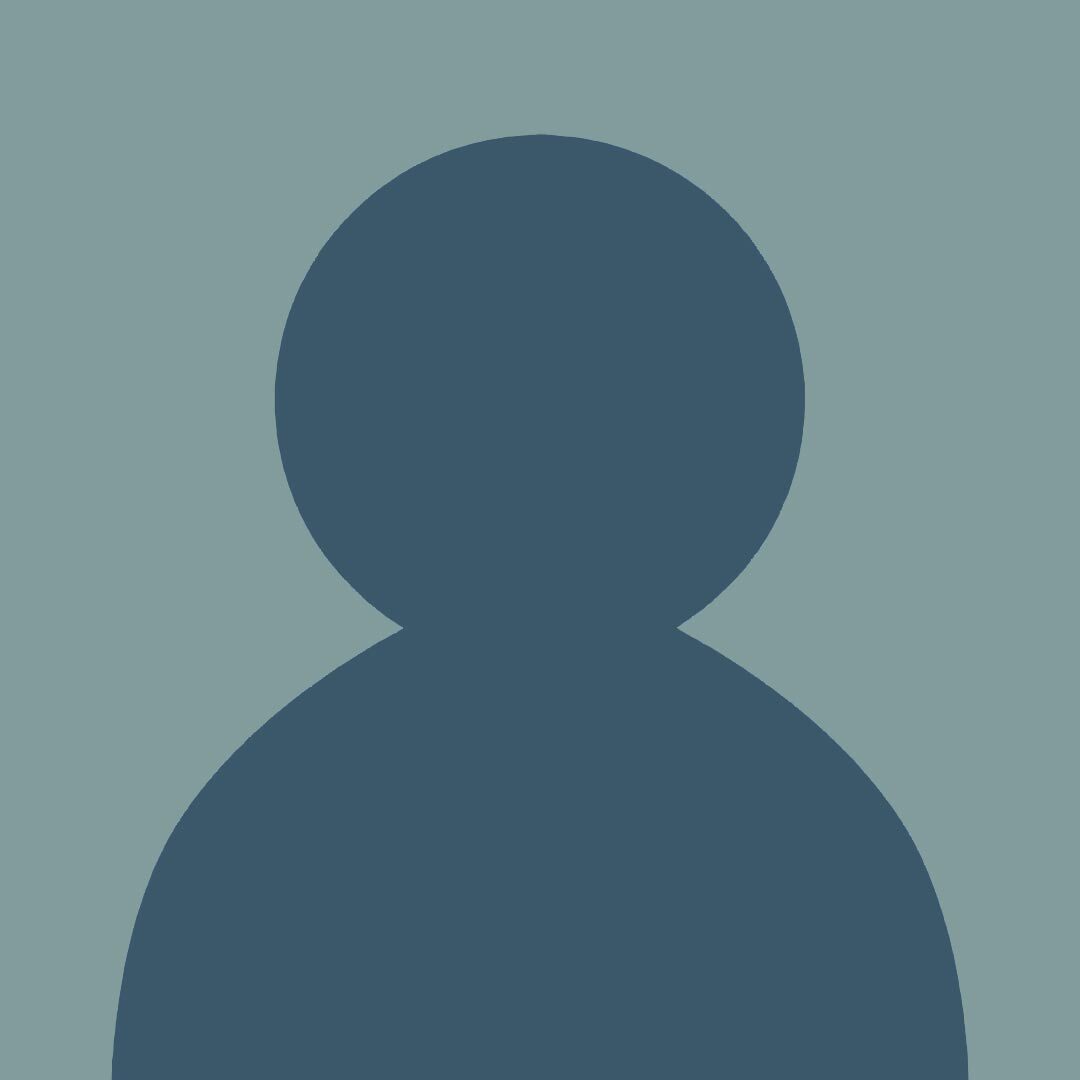 placeholder image for staff members at Yellow Dog Veterinary Clinic